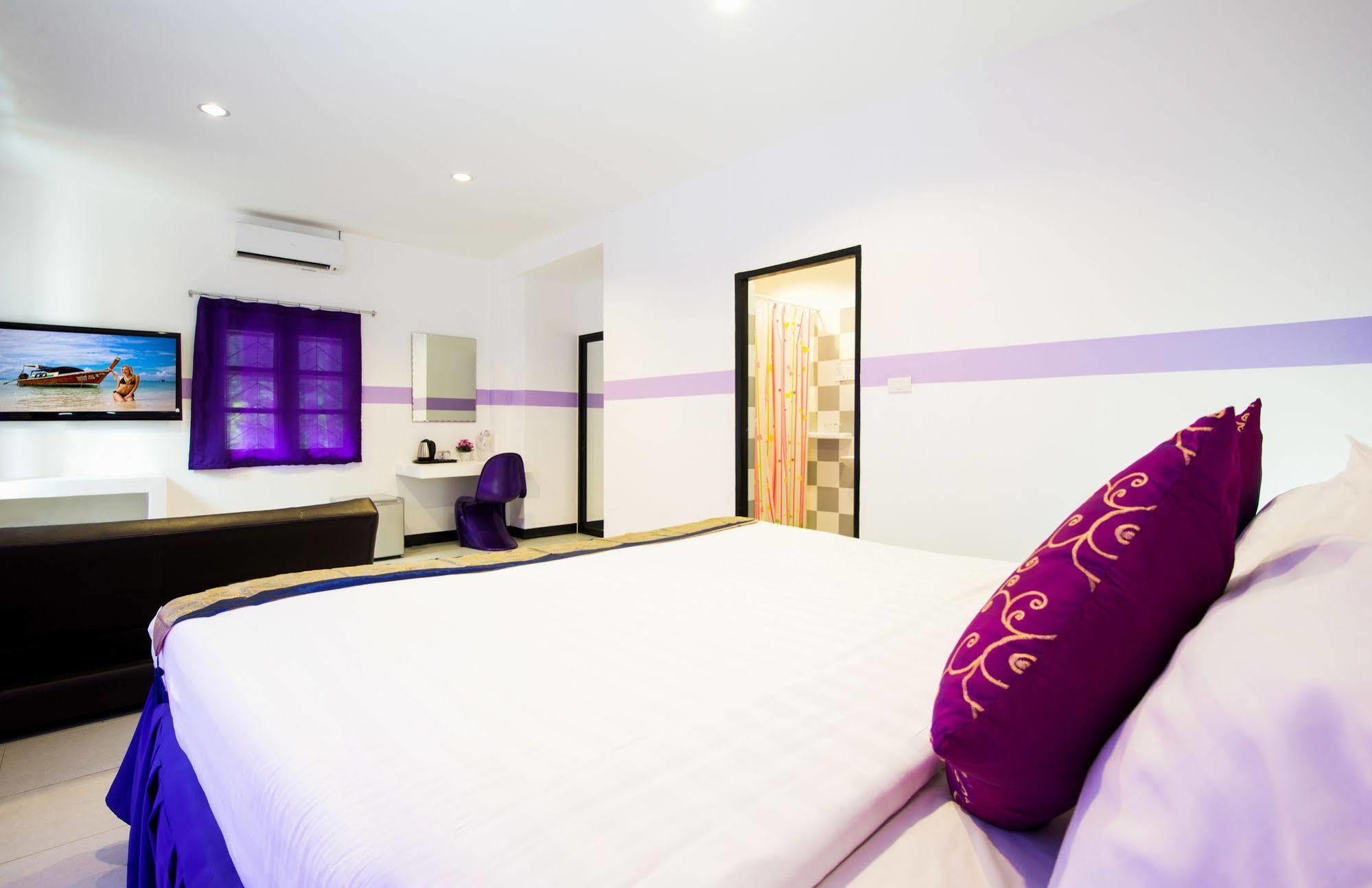 Asena Karon Resort Exterior photo